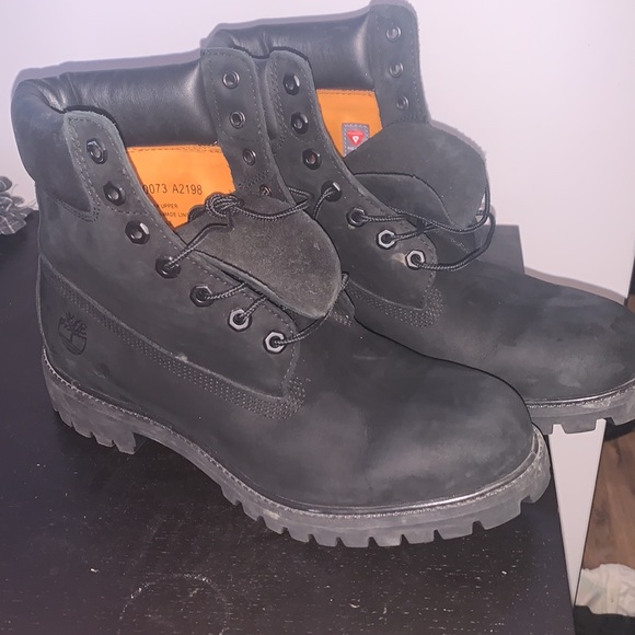 BLACK TIMBERLAND WINTER BOOTS - Picture 8 of 17